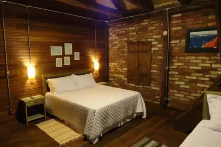 Room 2 of 14