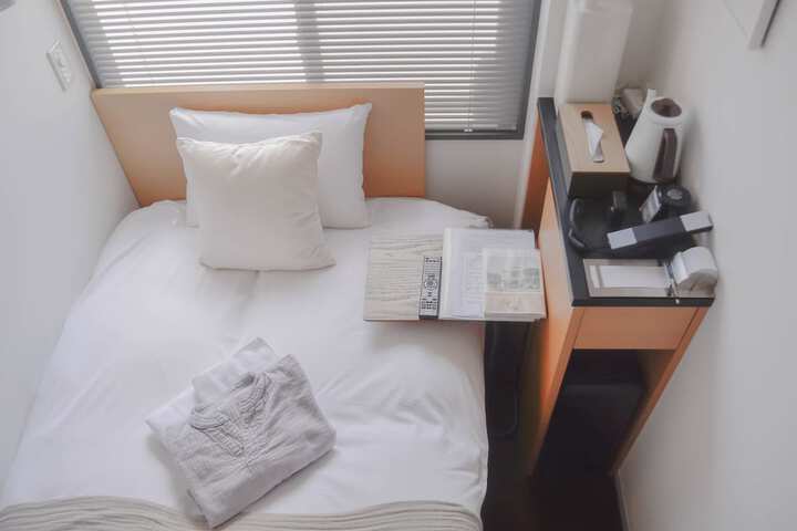 Room 4 of 51
