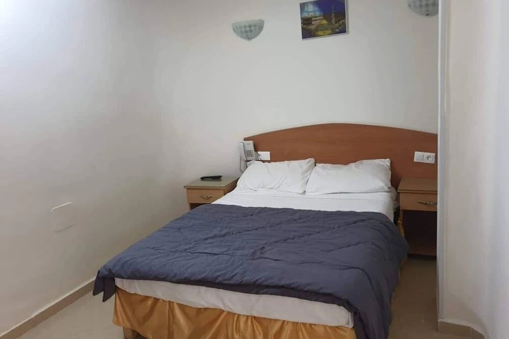 HOTEL VALLEE DES JARDINS