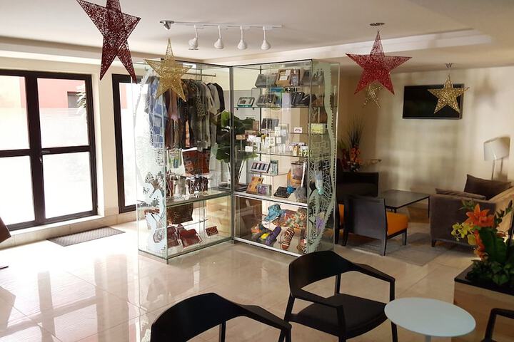 Gift Shop 54 of 90