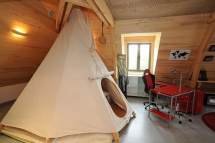 Room 30 of 74