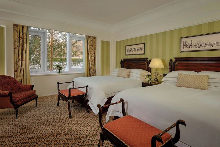 Room 44 of 147