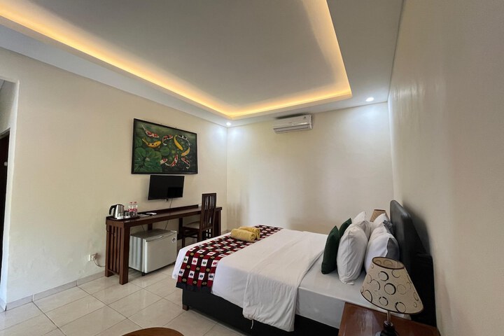 Room 16 of 47