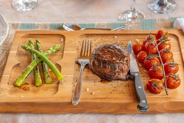 Dining 45 of 105
