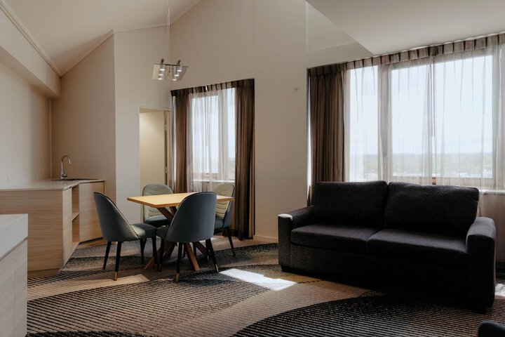 Room 25 of 108