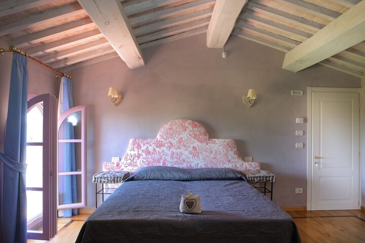 Room 16 of 71