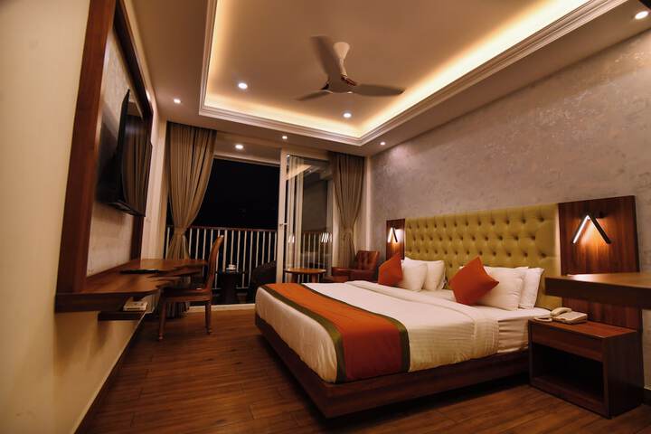 Room 20 of 96