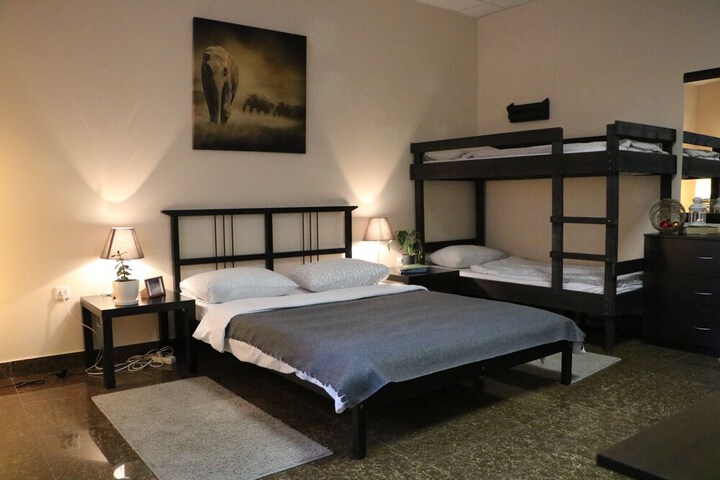 Room 12 of 45