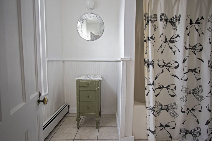 Room 36 of 52
