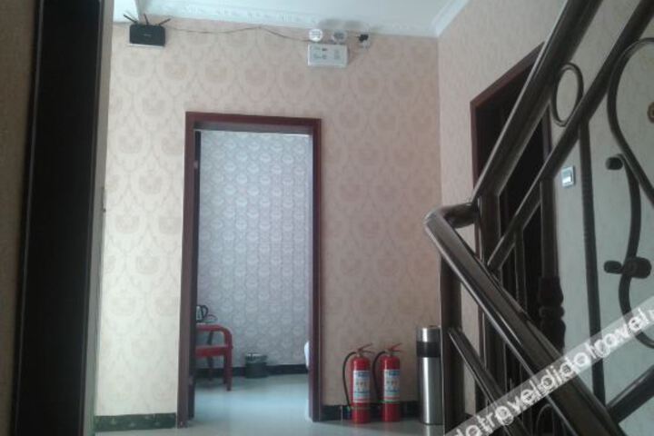 Hotel Interior 4 of 13