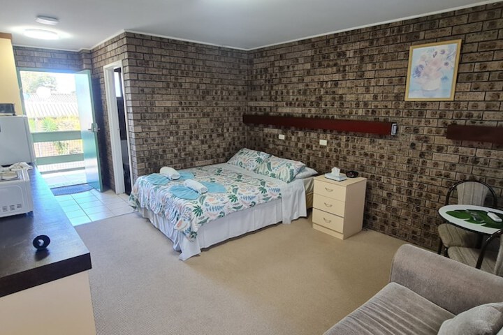Room 14 of 52