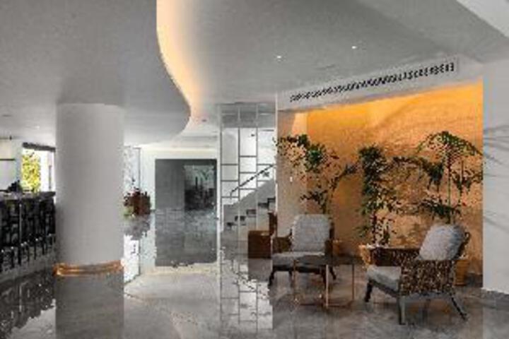 Hotel Interior 24 of 117