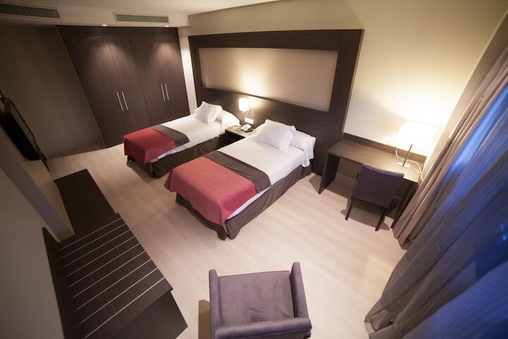Room 7 of 39