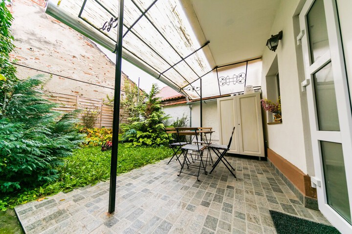 Terrace/Patio 64 of 107