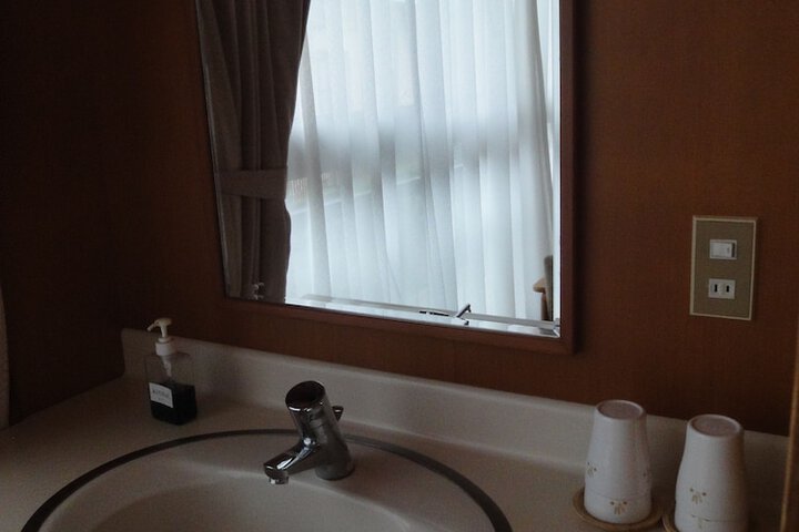 Bath Interior