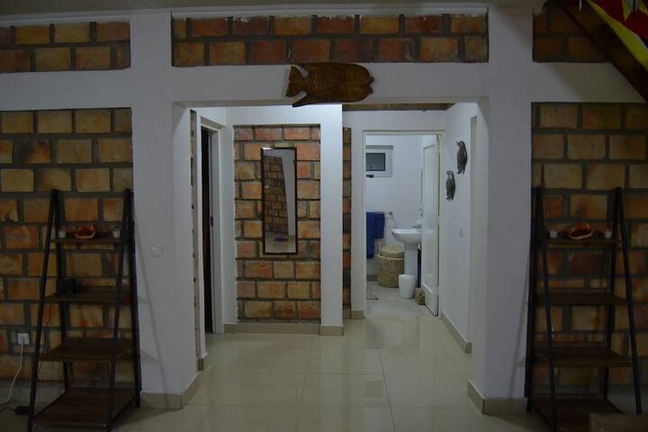 Room 21 of 63