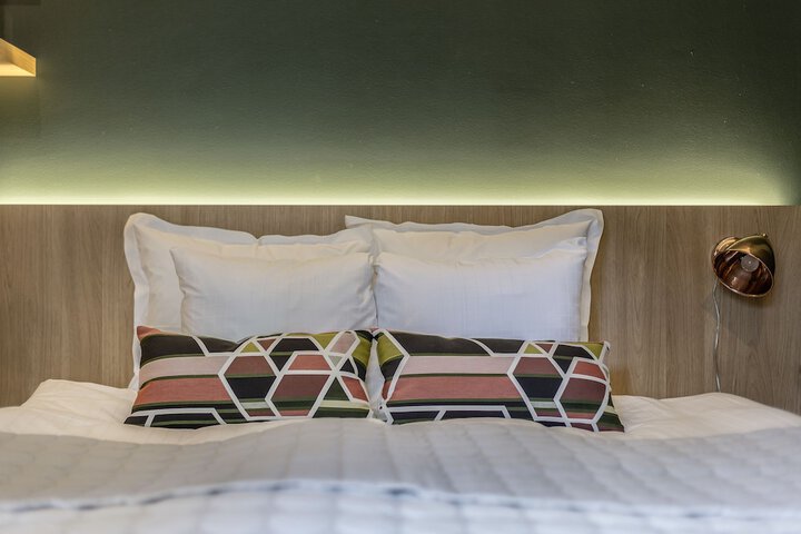 Room 21 of 87