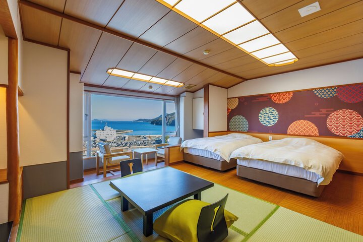 Room 33 of 131