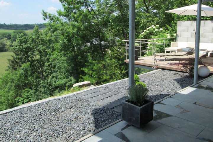 Sundeck 16 of 18