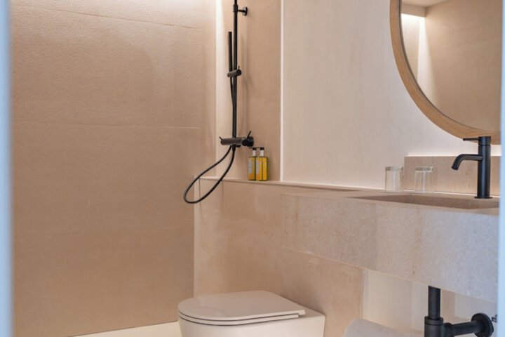 Bath Interior