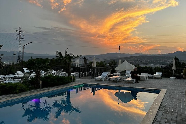 Pool 26 of 55