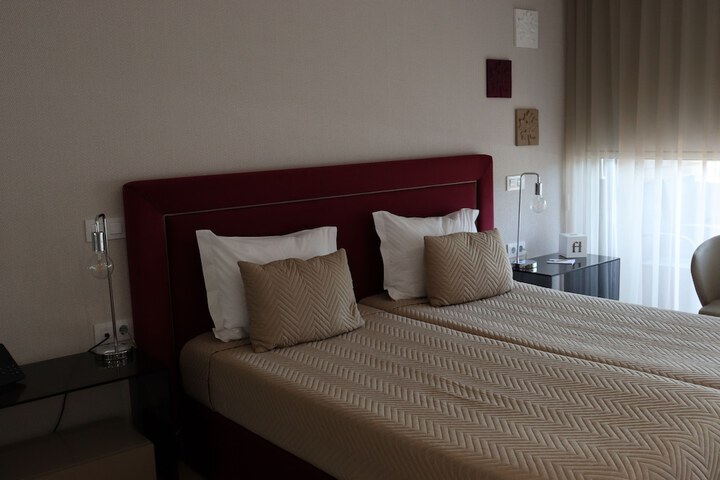 Room 16 of 43