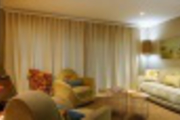 Room 52 of 432