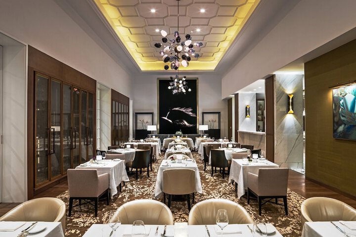 Dining 60 of 110