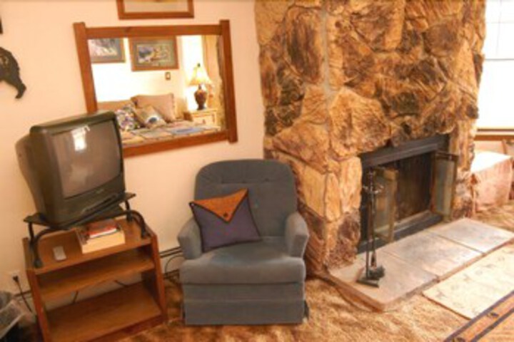 Room 3 of 7