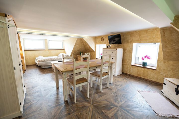 Room 14 of 53