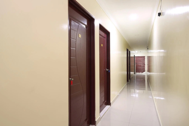 Room 12 of 13