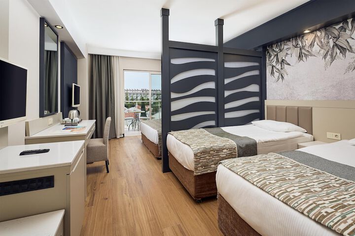 Room 19 of 120
