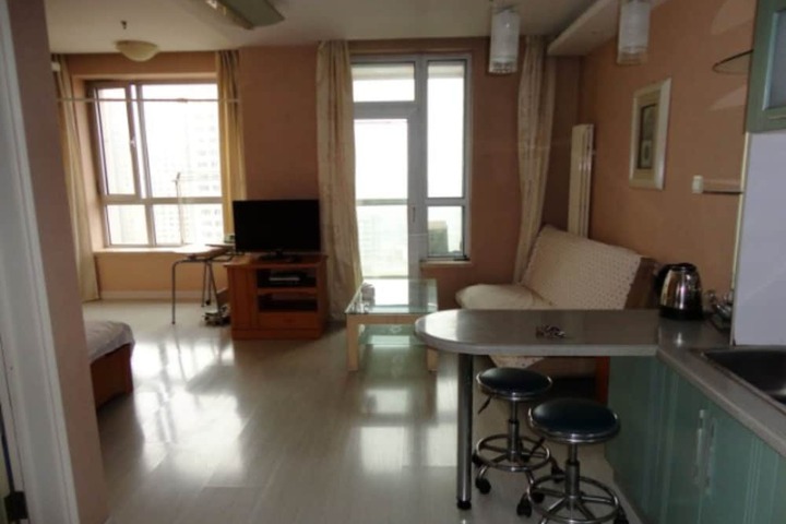 Room 11 of 68