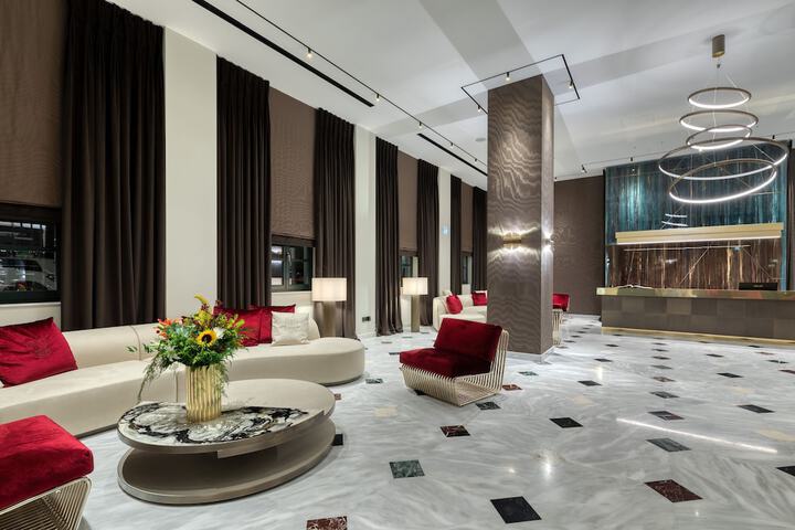 Hotel Interior 5 of 115