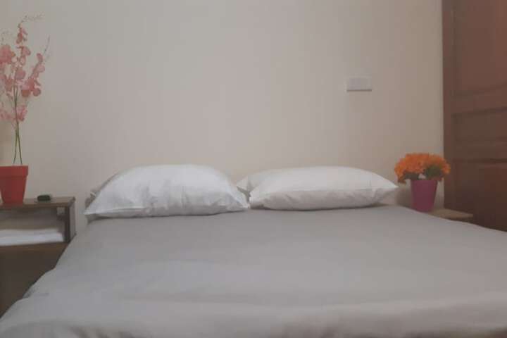 Room 30 of 52