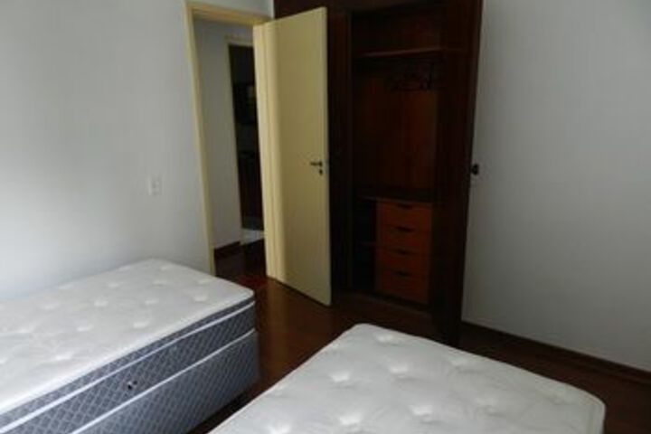 Room 5 of 5