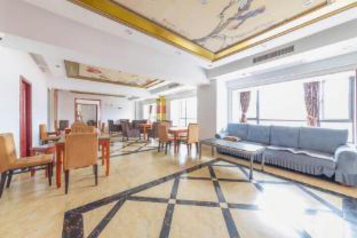 Ningxiang Chuncheng Impression Hotel