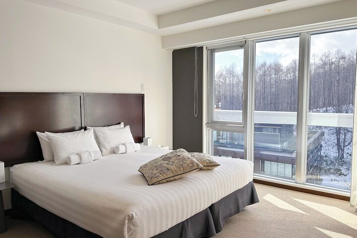 Room 26 of 237