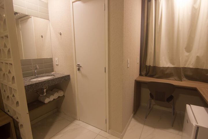 Room 22 of 50