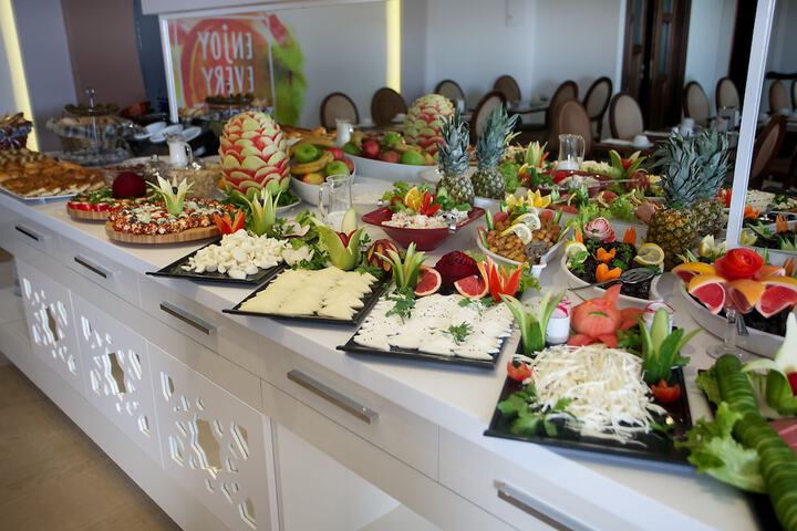 Dining 67 of 84