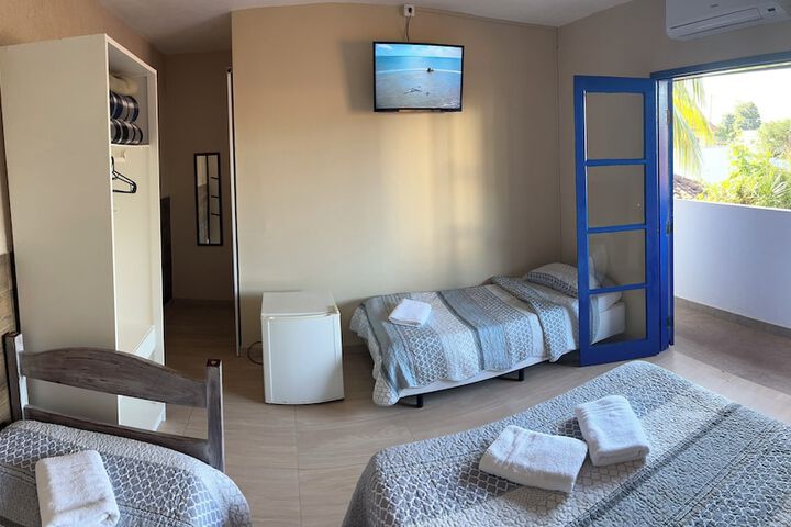Room 37 of 155