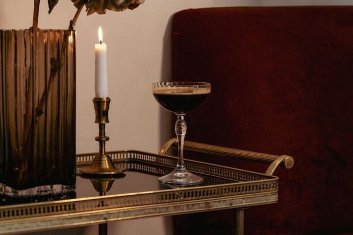 Lounge 66 of 101