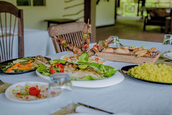 Dining 68 of 83