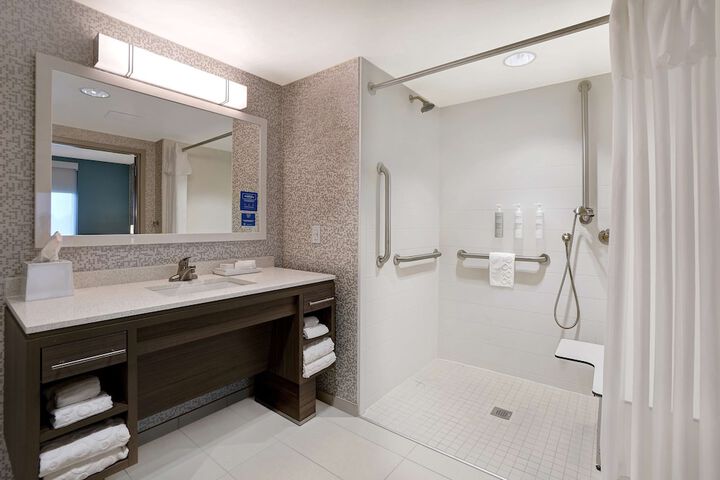 Bathroom shower