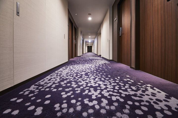 Ballroom/Hall 24 of 27
