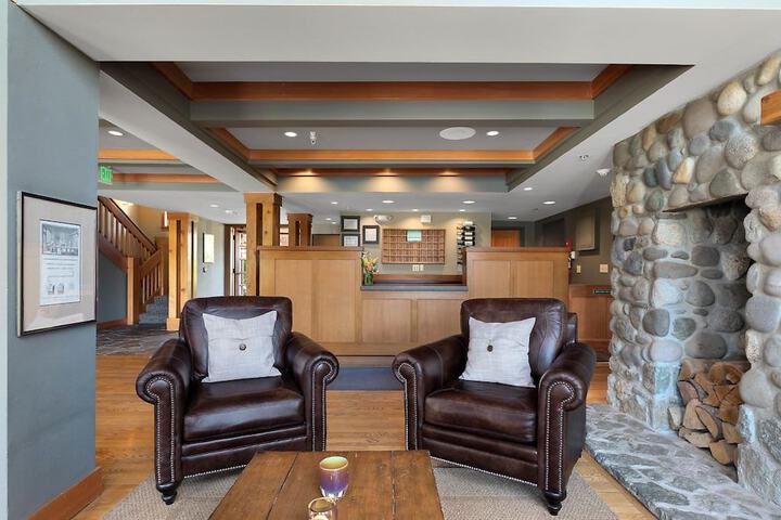 Hotel Interior 4 of 101