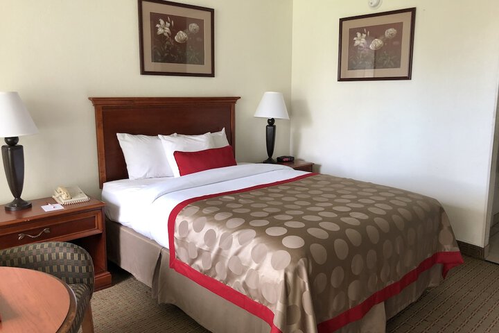Room 7 of 52