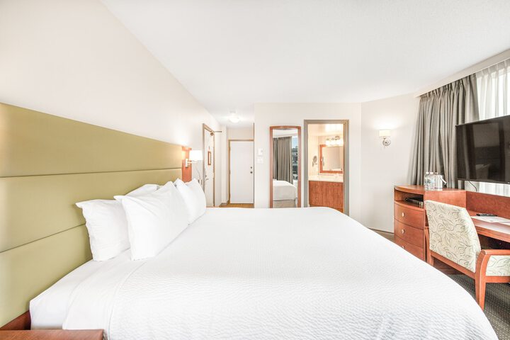 Room 4 of 88