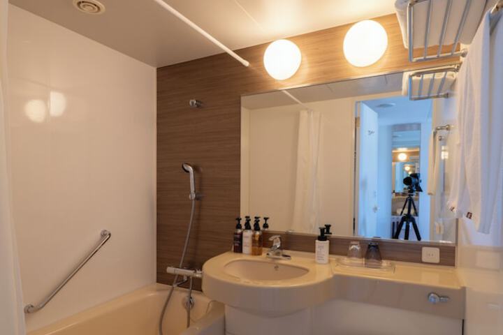 Room 29 of 54