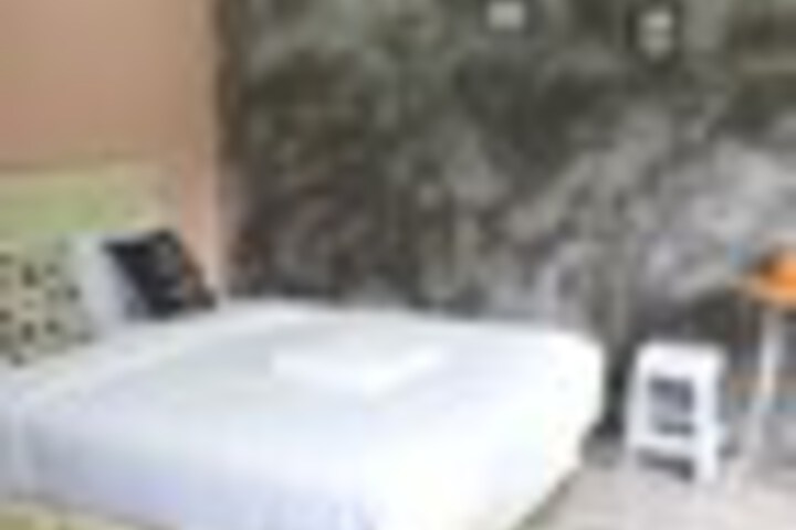 Room 41 of 132